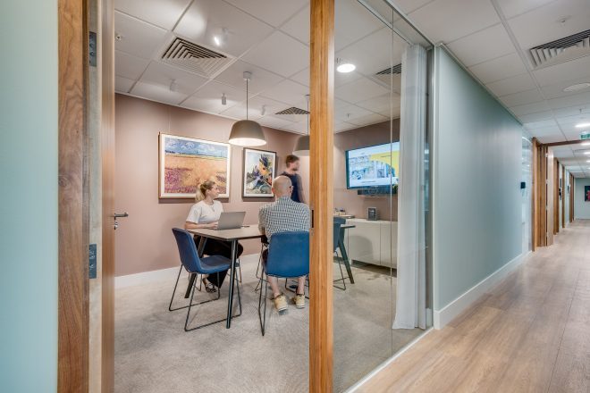 6 Person Meeting Room Huddle Hammersmith